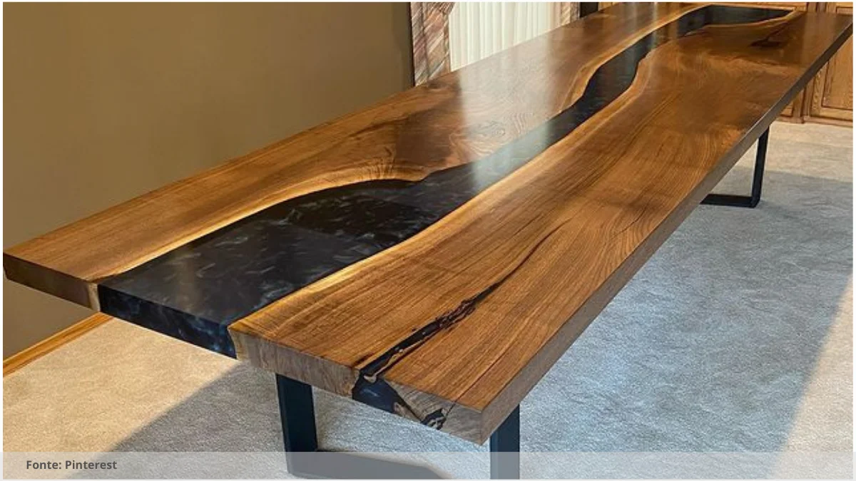 Mesa resinada contemporânea Mesa resinada contemporânea