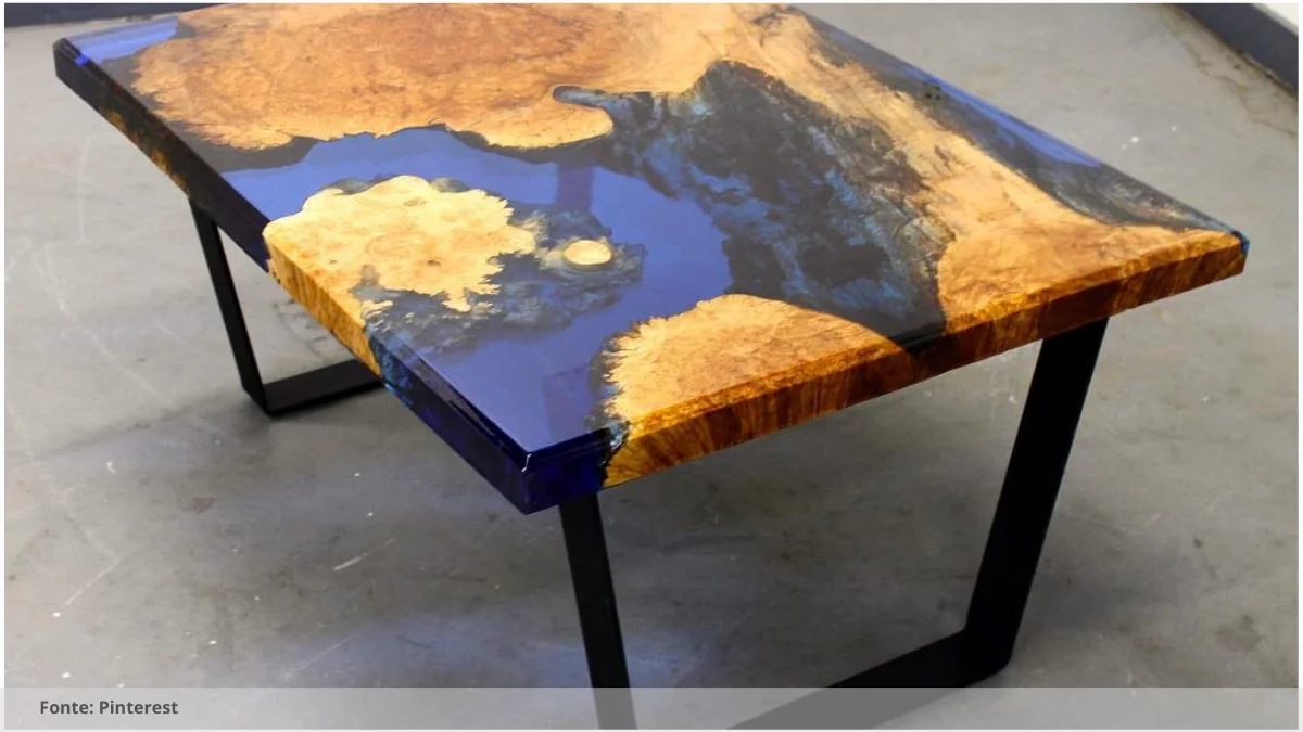 Mesa resinada para salas de espera