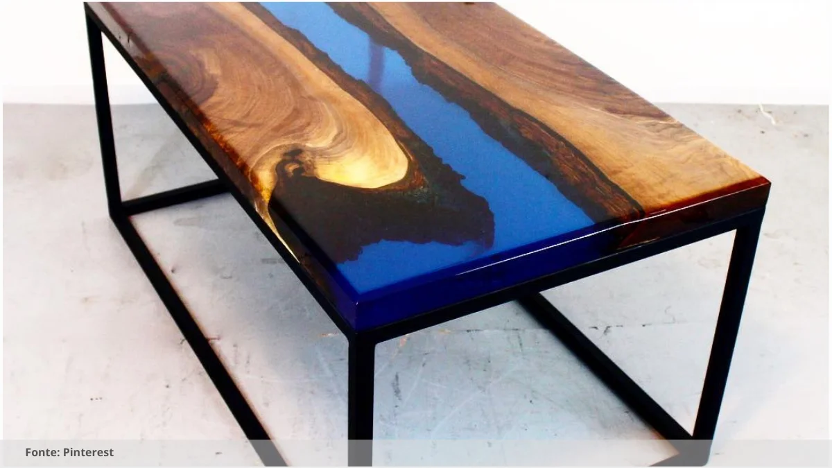 Mesa resinada para espaços de convivência Mesa resinada para espaços de convivência