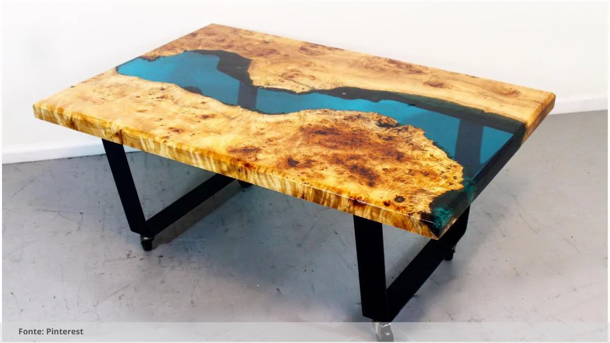 Mesa resinada para salas de reunião