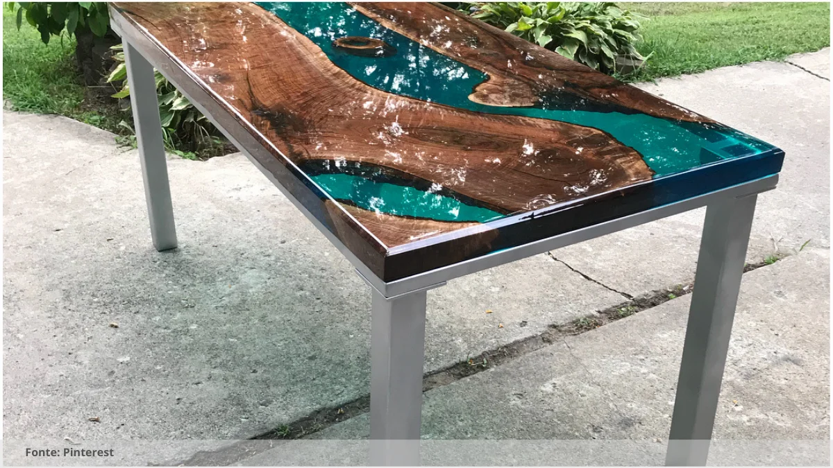 Mesa resinada para decoração contemporânea Mesa resinada para decoração contemporânea