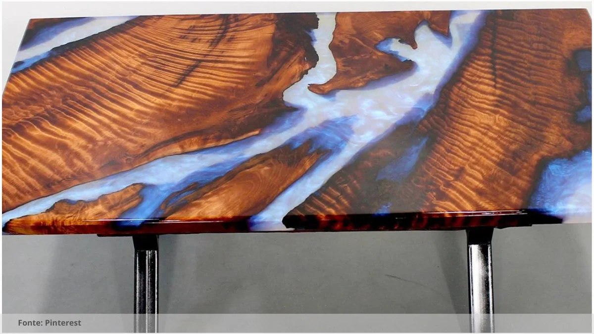 mesa resinada moderna